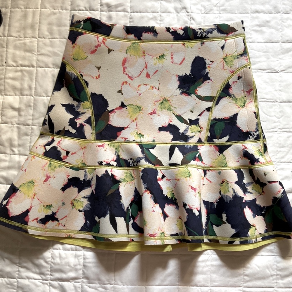 NWT J Crew Scuba Surf Skirt Core Floral Neoprene size 4